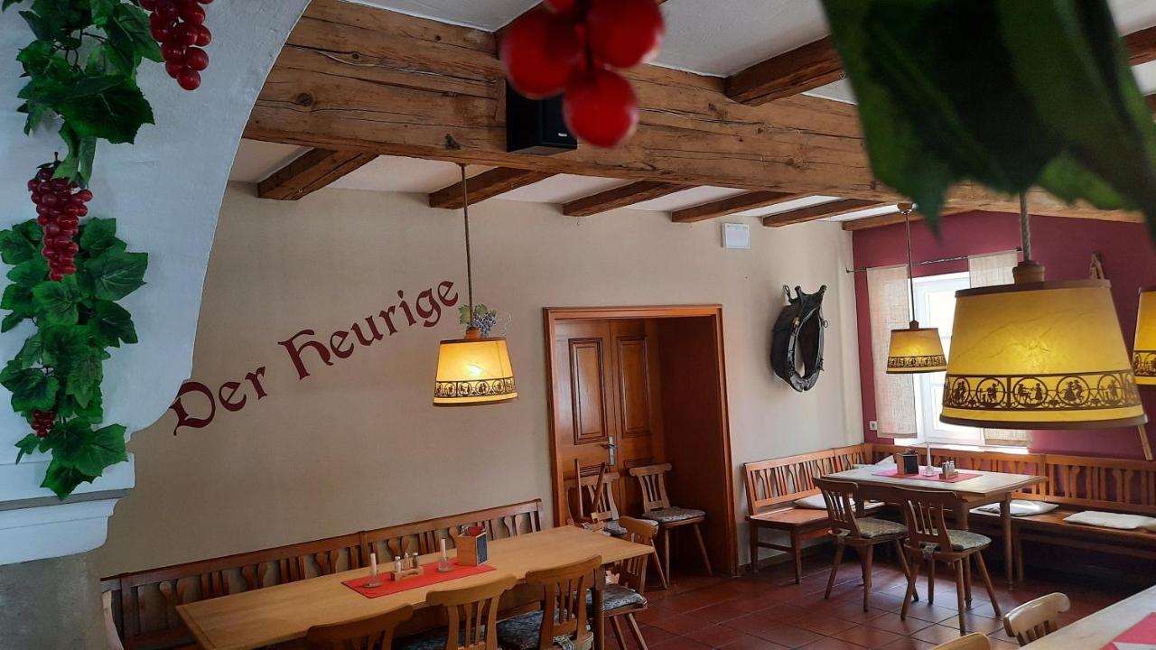 Der Heurige Im Gasthaus Zum Loewen Freising Exterior foto